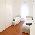 Casa Ozanam - 8 Minuti Duomo - Centro